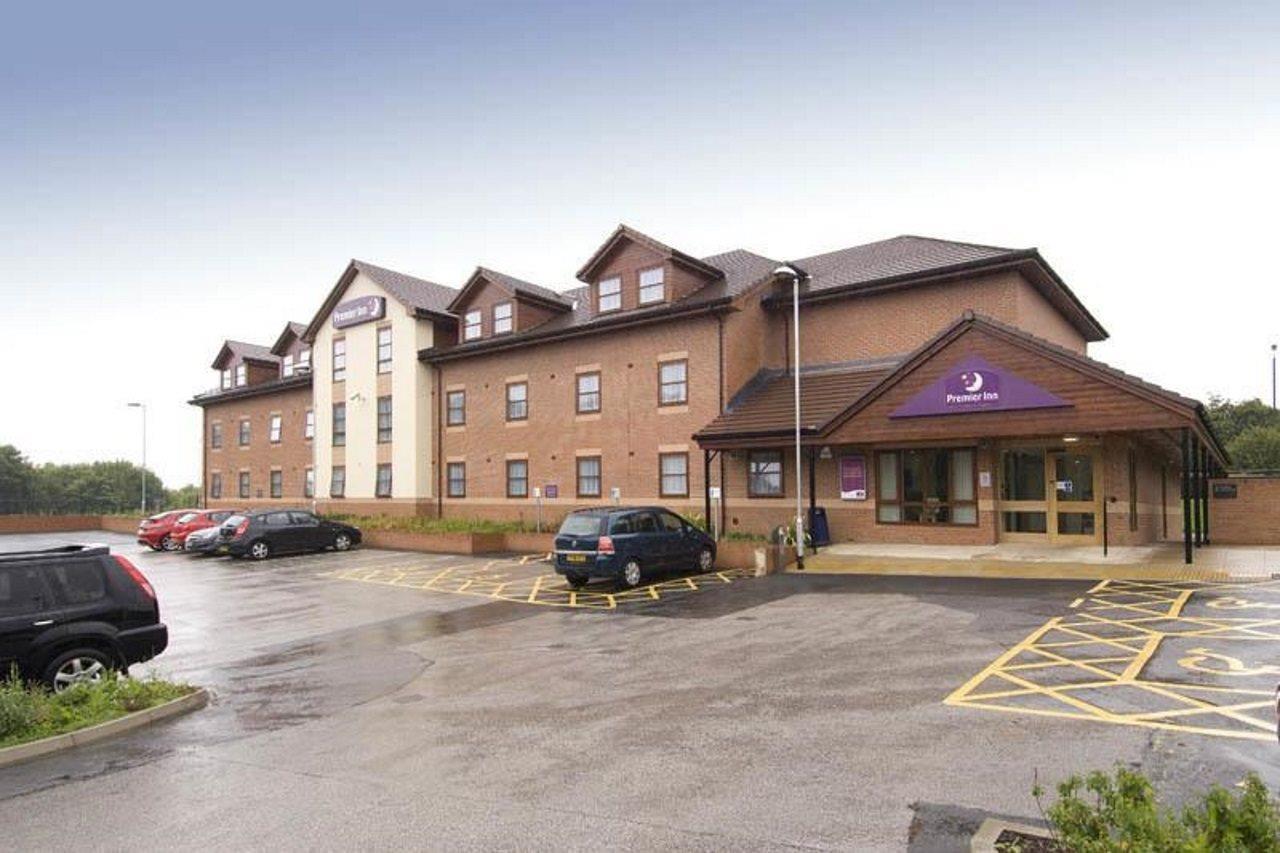 Premier Inn Ripley Exterior photo